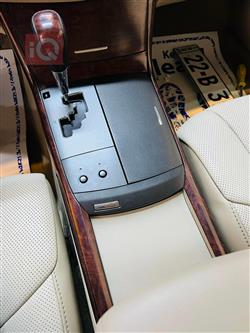 تويوتا أفالون